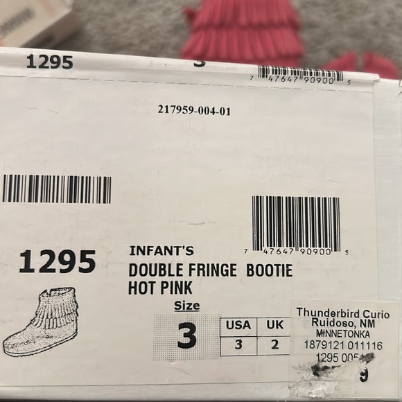 Minnetonka Double Fringe Bootie - Picture 4 of 6